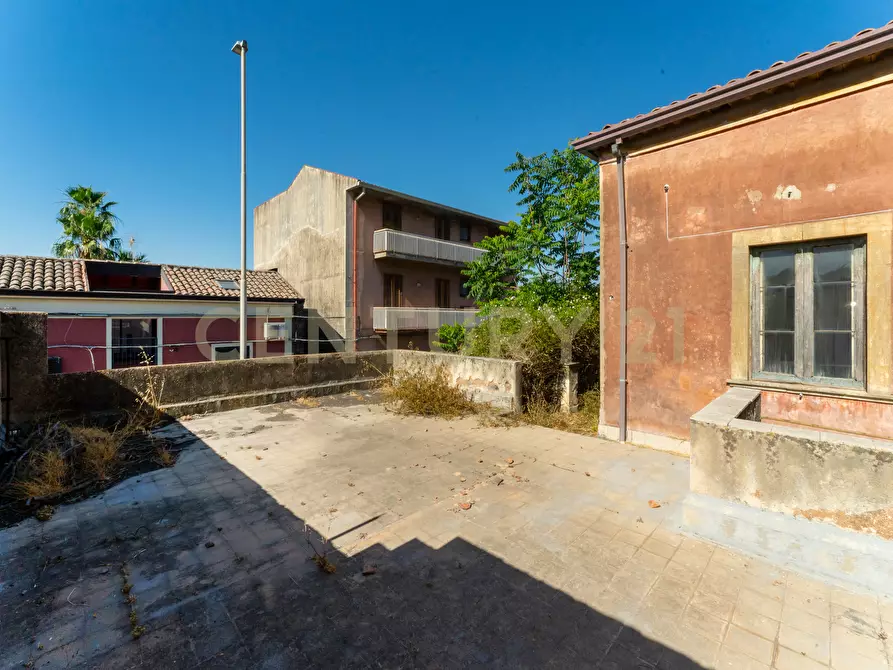 Immagine 58 di Villa in vendita  in Via Galermo 152 a Catania