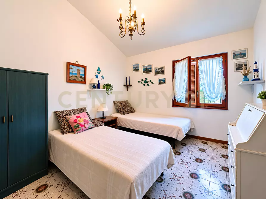 Immagine 3 di Villetta a schiera in vendita  in Viale dei Gladioli 12 a Anzio