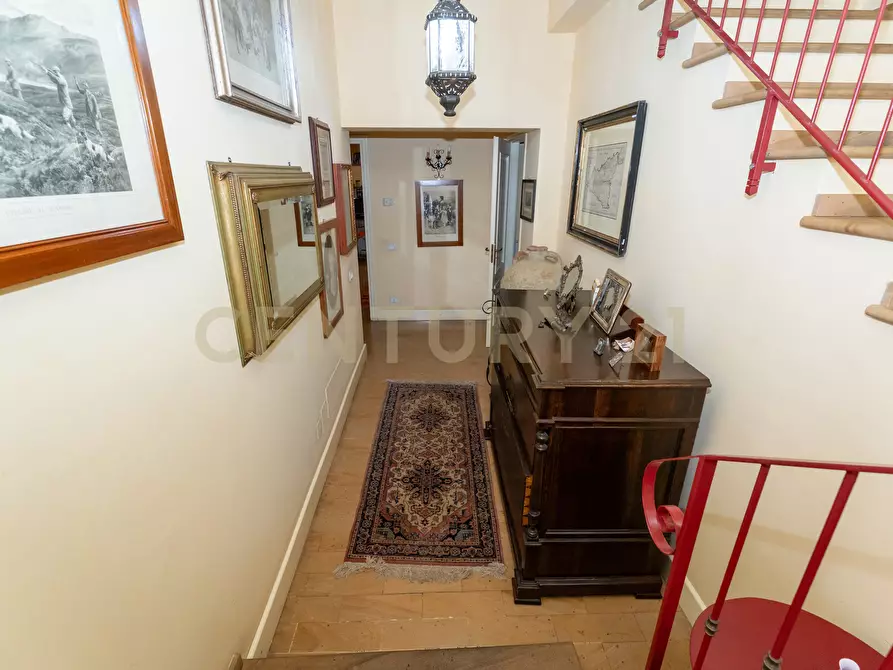 Immagine 54 di Villa in vendita  in Via Timparosa 39 a Aci Castello