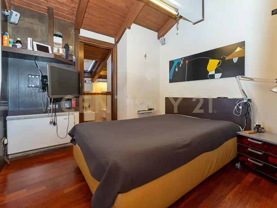 Immagine 36 di Appartamento in vendita  in Via del Vecchio Bastione 5 a Catania