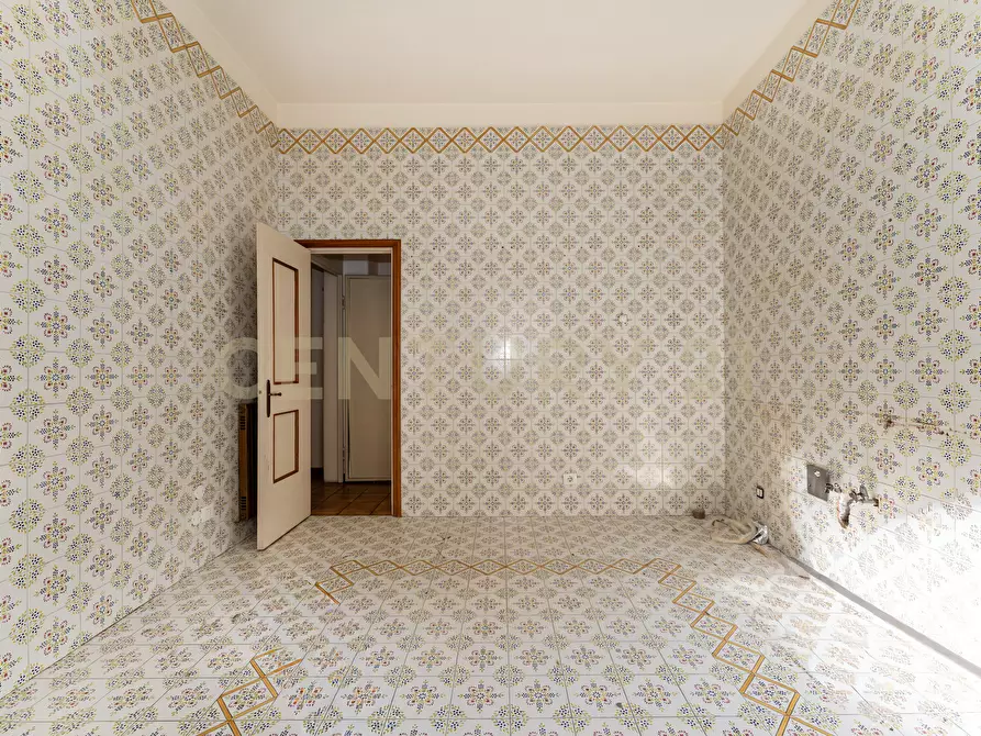 Immagine 90 di Appartamento in vendita  in Via Enna 15 a Catania