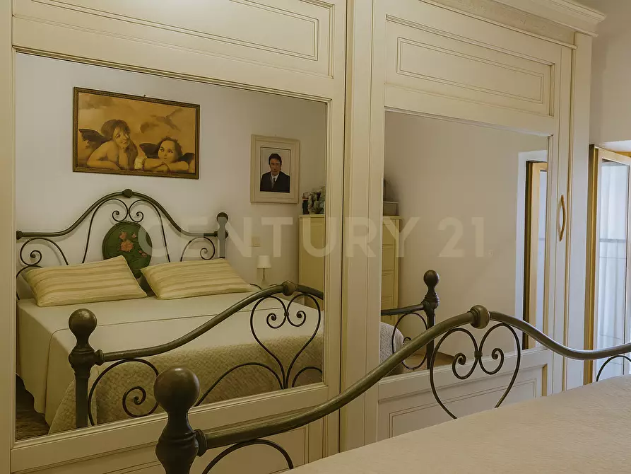 Immagine 13 di Pentalocale in vendita  in Via La Marmora a Abbadia San Salvatore