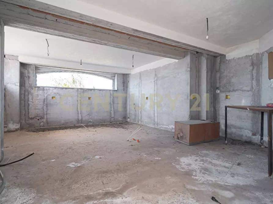 Immagine 25 di Palazzo in vendita  in Via dell'Aria snc a Pedara