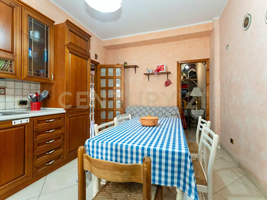 Immagine 14 di Trilocale in vendita  in Via Vittorio Emanuele II 627 a Catania