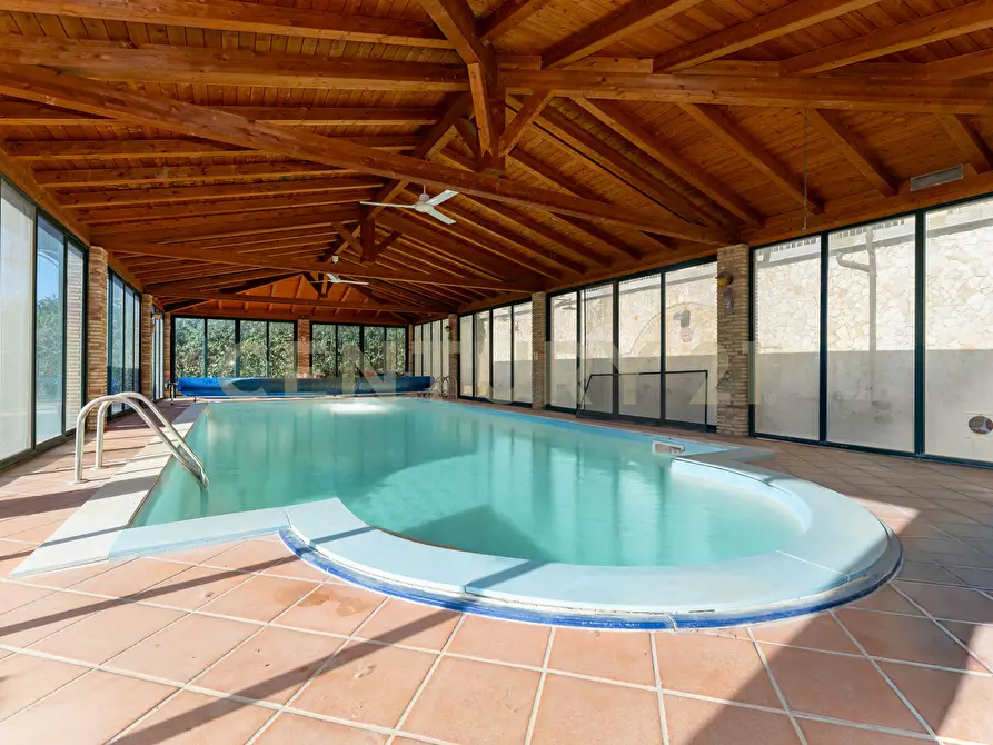 Immagine 56 di Villa in vendita  in Via Gela 95 a Caltagirone