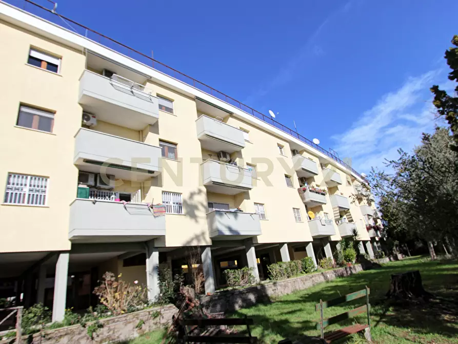 Immagine 21 di Quadrilocale in vendita  in Via Italo Orto 35 a Roma
