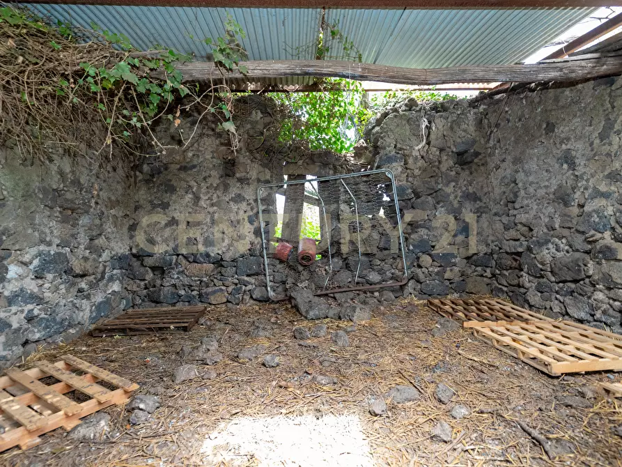 Immagine 8 di Terreno industriale in vendita  in Via dei Belfiore 4 a Valverde
