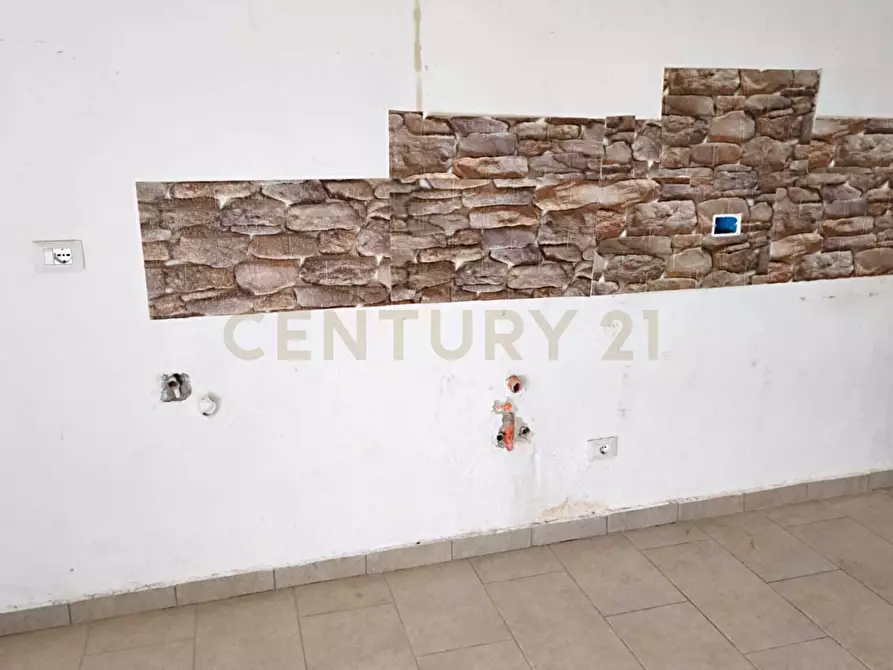 Immagine 26 di Palazzo in vendita  in Via Rione Sofia 6 a Carini