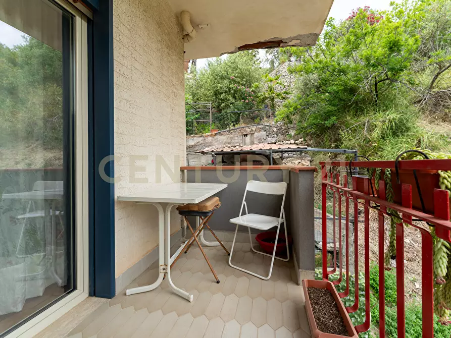 Immagine 35 di Appartamento in vendita  in Via Erice 3 a Giardini-Naxos