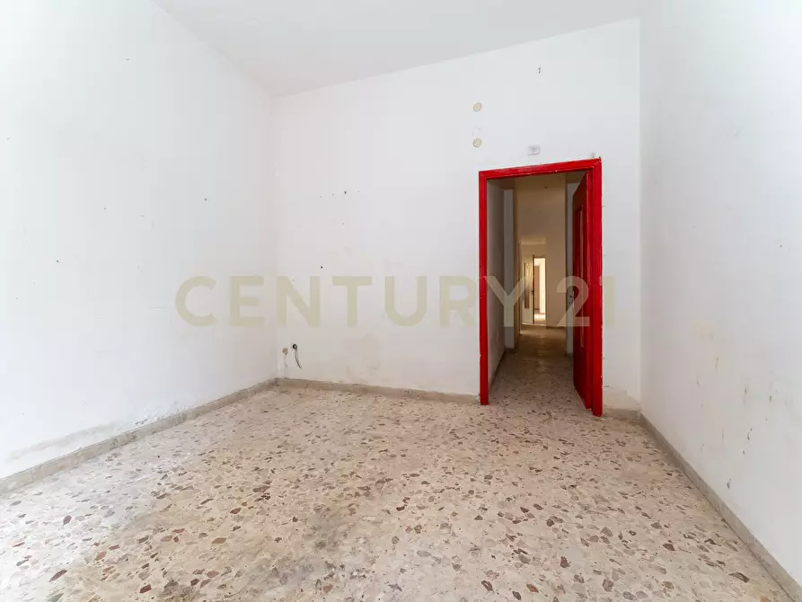 Immagine 6 di Pentalocale in vendita  in Via Principe Umberto 397 a Augusta
