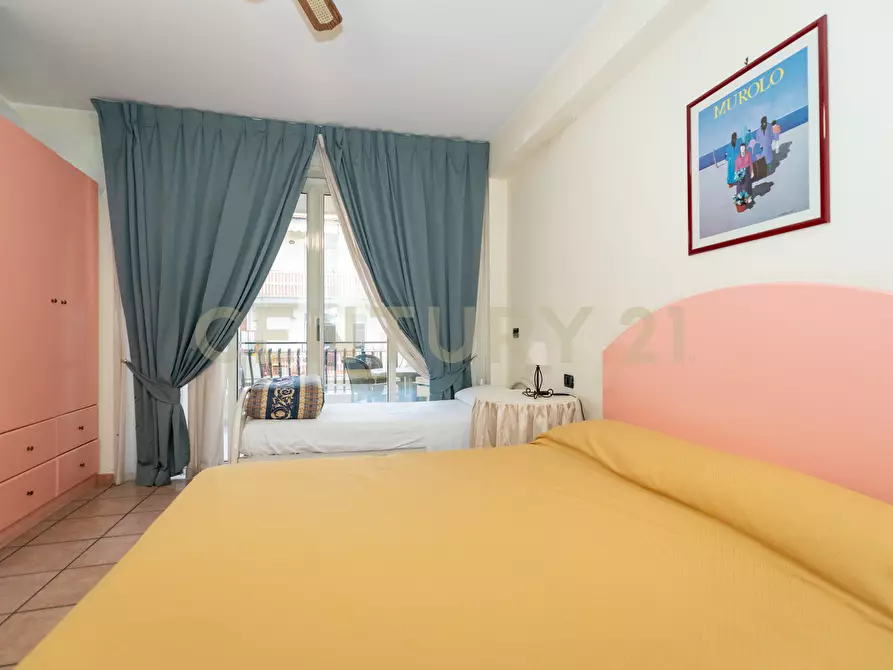 Immagine 26 di Casa indipendente in vendita  in Via Consolare Valeria 220 a Sant'alessio Siculo