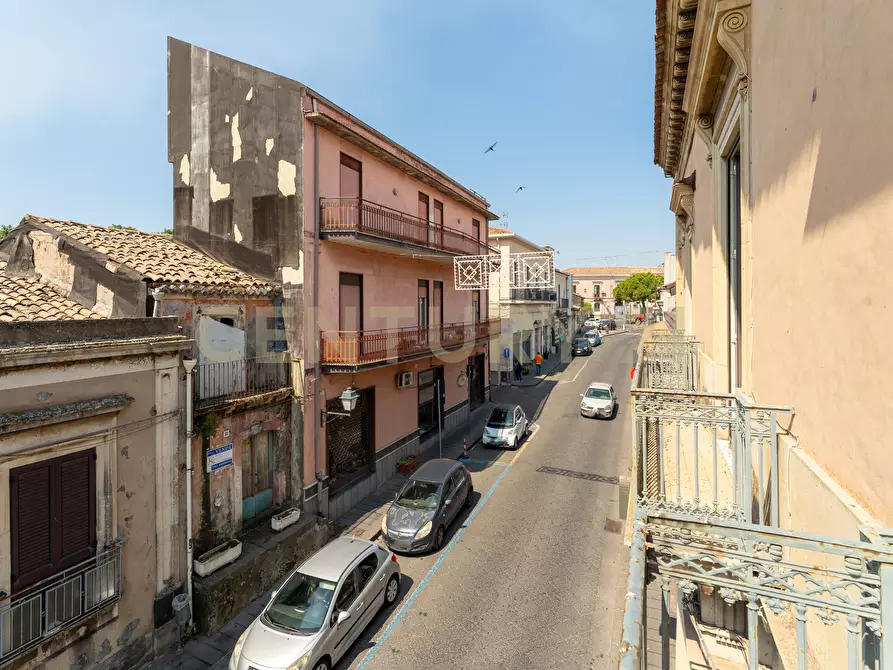 Immagine 93 di Casa indipendente in vendita  in Via Giuseppe Garibaldi 68-70-72 a Nicolosi