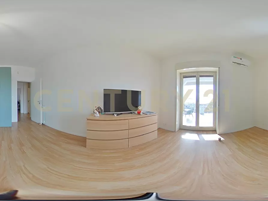 Immagine 79 di Attico in vendita  in Via Vincenzo Giuffrida 203 a Catania