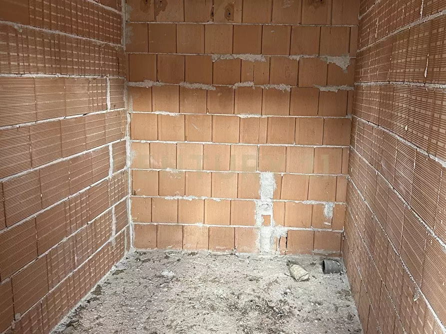 Immagine 38 di Villa in vendita  in Via Belvedere snc a Verona