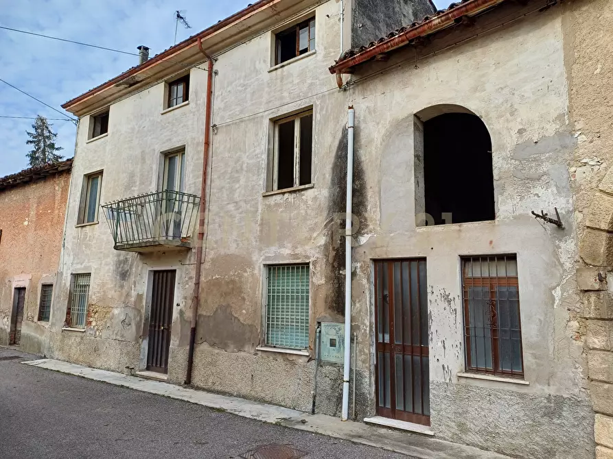Immagine 4 di Rustico / casale in vendita  in Via Gorghello 2 a Cazzano Di Tramigna