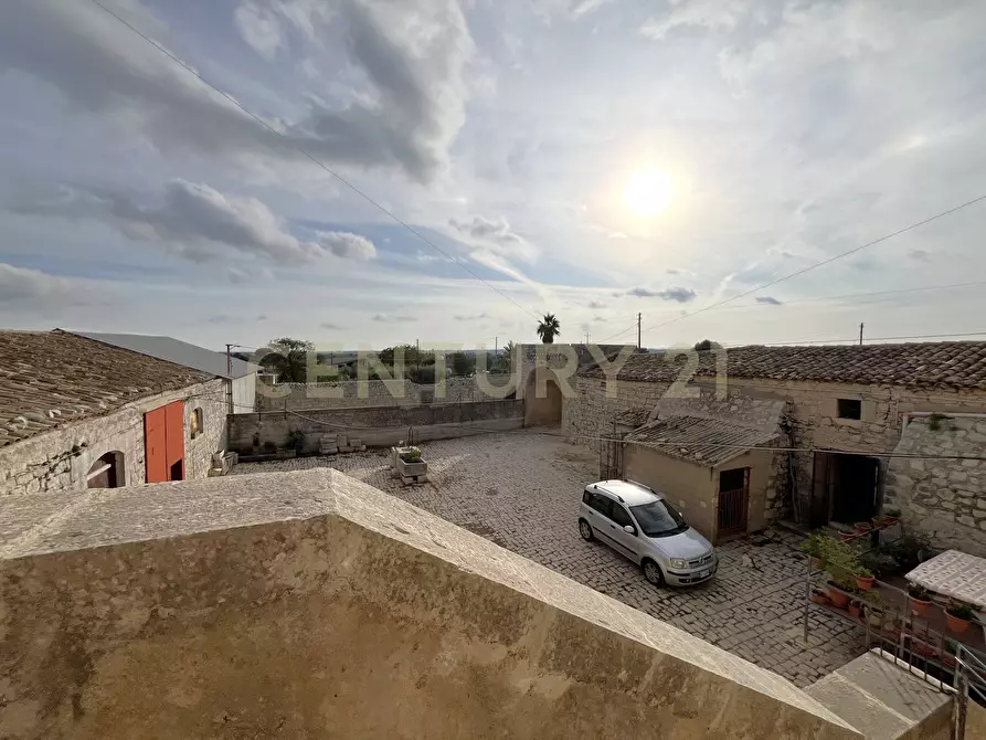 Immagine 69 di Rustico / casale in vendita  in Via Passo Parrino 19 a Modica