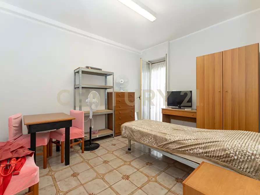 Immagine 4 di Quadrilocale in vendita  in Via Federico Confalonieri 9 a Catania