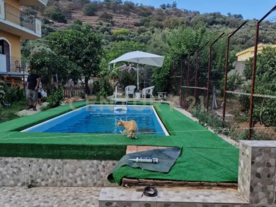 Immagine 32 di Villa in vendita  a Savoca