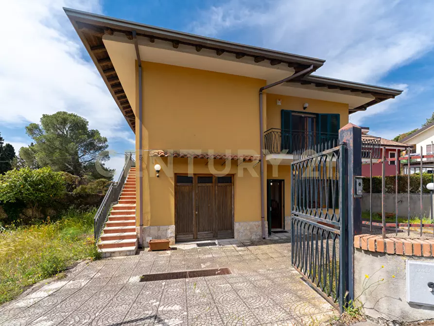 Immagine 3 di Villa in vendita  in Via San Giuseppe 63 a Pedara