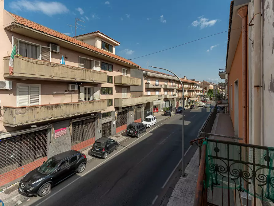 Immagine 23 di Trilocale in vendita  in Via Siculo Orientale 346 a Catania