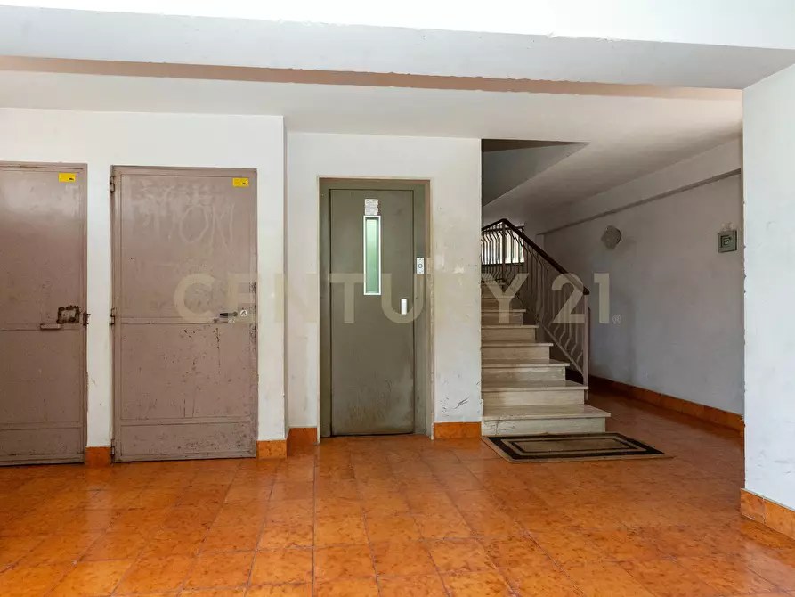 Immagine 47 di Quadrilocale in vendita  in Via Poggio D'Aquila 20 a Catania