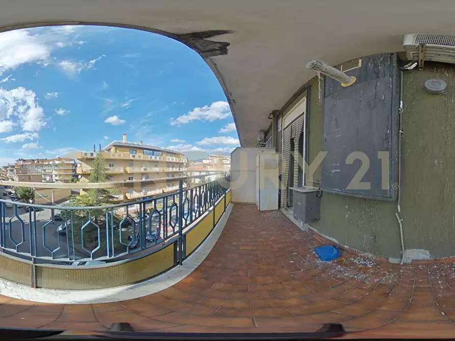 Immagine 43 di Quadrilocale in vendita  in Via Catania 310 a Adrano