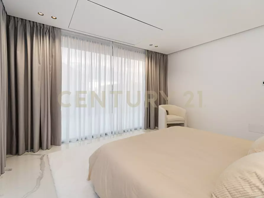 Immagine 81 di Villa in vendita  in Via Sant' Andrea 8 a Catania