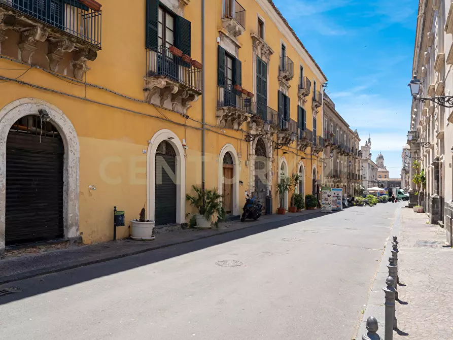 Immagine 15 di Bilocale in vendita  in Via Crociferi 60 a Catania
