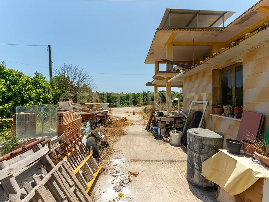 Immagine 8 di Villa in vendita  in C/da Camera a Augusta