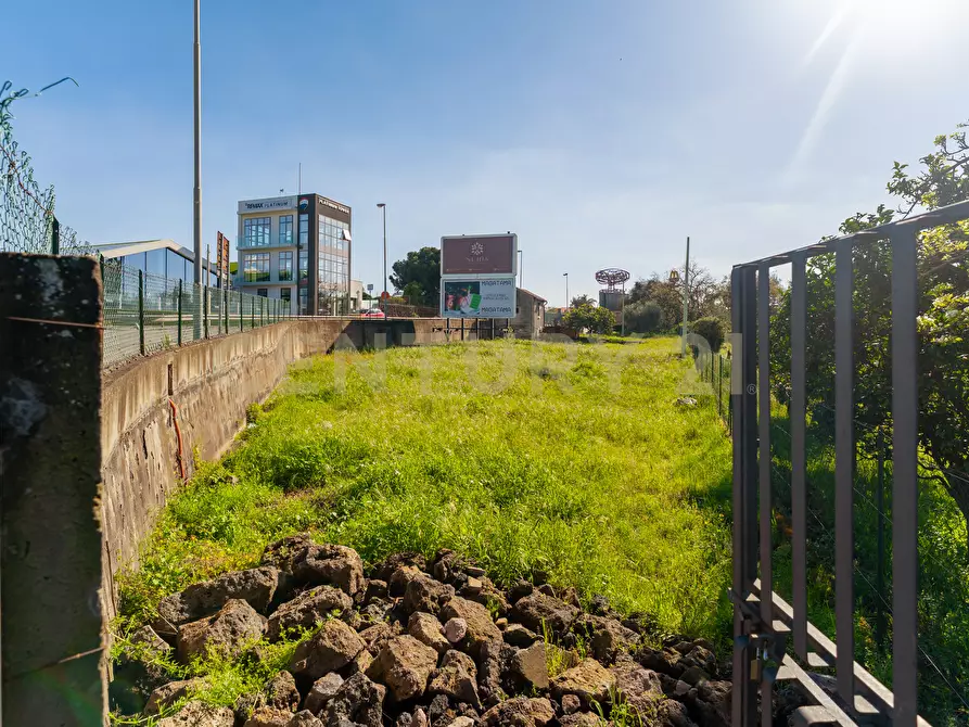 Immagine 5 di Terreno industriale in vendita  in Viale Andrea Doria 2 a San Giovanni La Punta