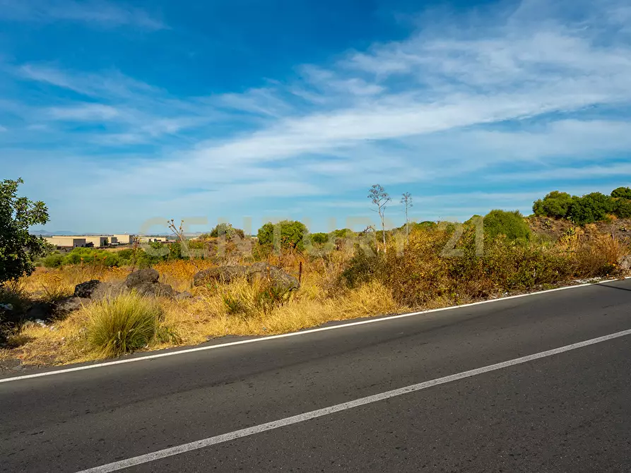 Immagine 17 di Terreno industriale in vendita  in Vicinanze DAIS a Belpasso