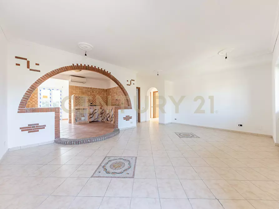 Immagine 1 di Villa in vendita  in Via Ombrone 9 a Aprilia