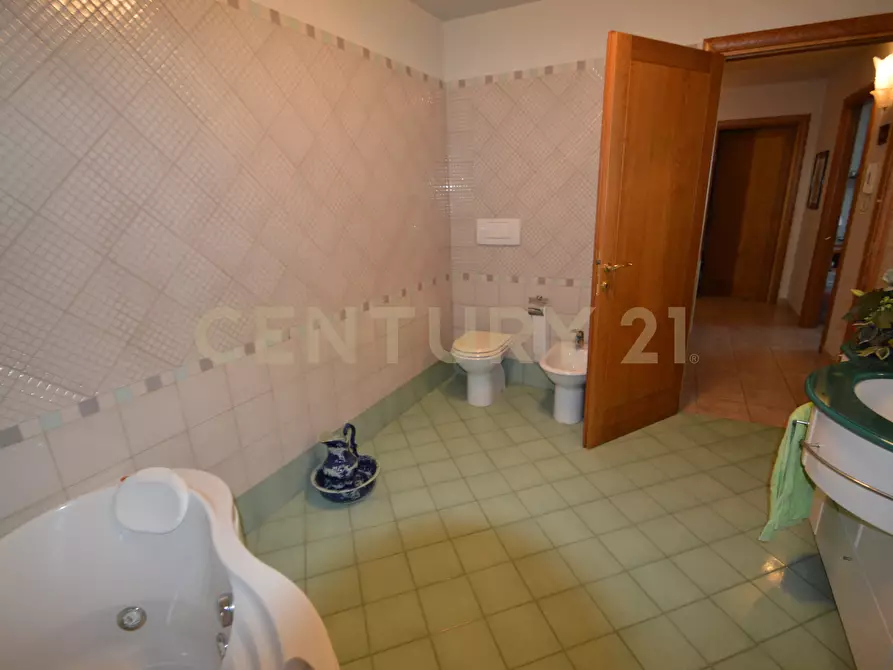 Immagine 45 di Villa in vendita  a Grosseto
