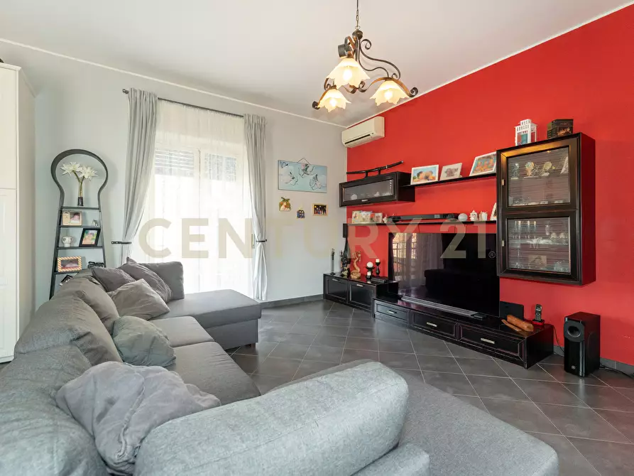 Immagine 39 di Quadrilocale in vendita  in Via Veglia 1 a Catania