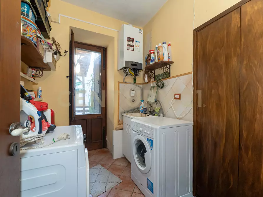 Immagine 14 di Casa indipendente in vendita  in Via Etnea 419 a Tremestieri Etneo