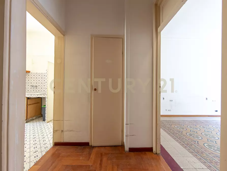 Immagine 31 di Quadrilocale in vendita  in Via Plinio 22 a Roma