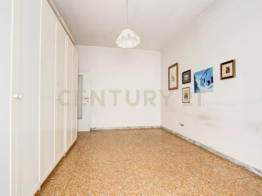 Immagine 11 di Bilocale in vendita  in Viale Libia 138 a Roma