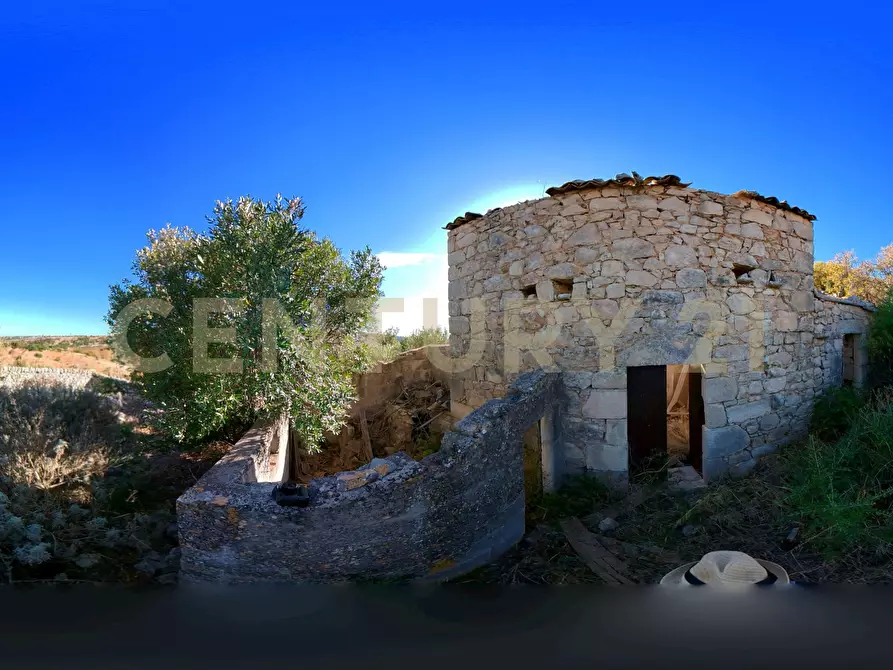 Immagine 13 di Rustico / casale in vendita  in Via dei Tulipani 21 a Ragusa