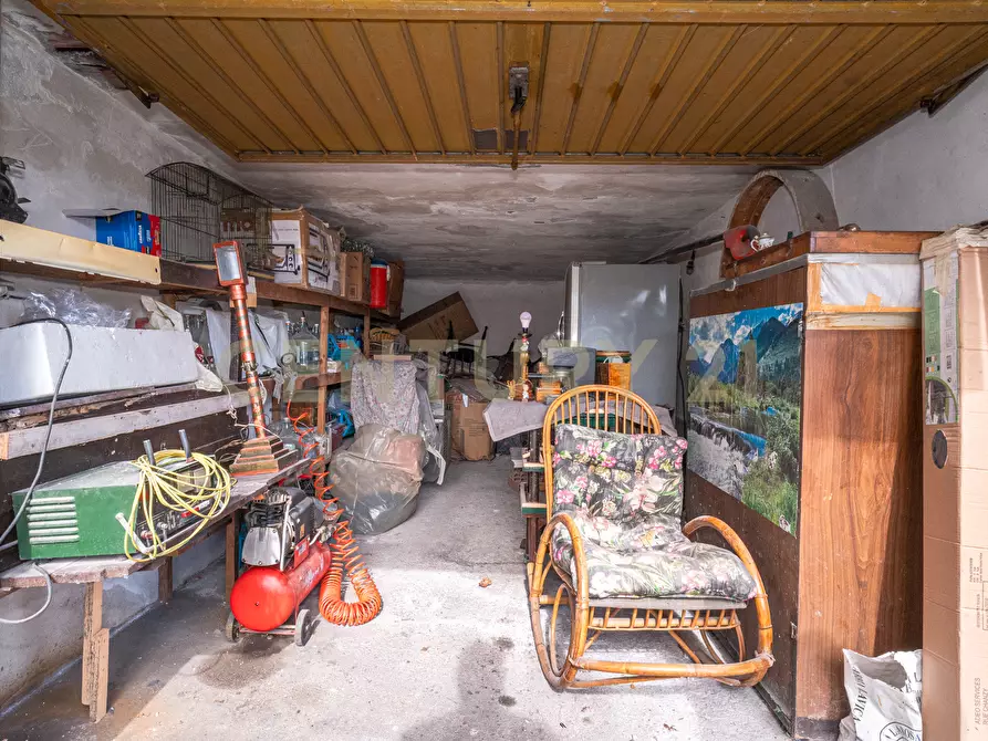 Immagine 27 di Pentalocale in vendita  in Via Pulei 49A a Mascalucia