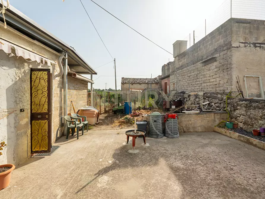 Immagine 2 di Casa indipendente in vendita  in Strada Statale 194 a Carlentini