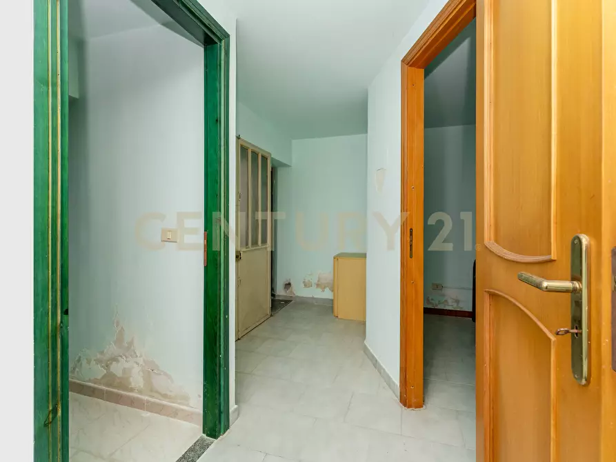 Immagine 28 di Bilocale in vendita  in Via Nazionale 74 bis a Letojanni