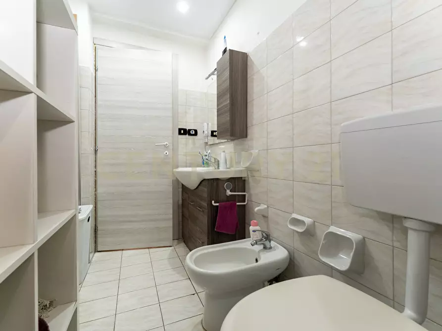 Immagine 35 di Quadrilocale in vendita  in Viale Bummacaro 6 a Catania