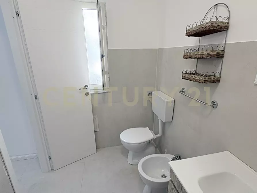 Immagine 13 di Bilocale in vendita  in Via Monfalcone 4 a Siracusa