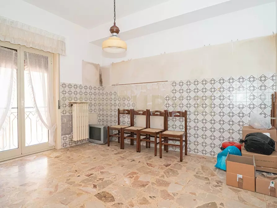 Immagine 20 di Pentalocale in vendita  in Via Roma 135 a Enna