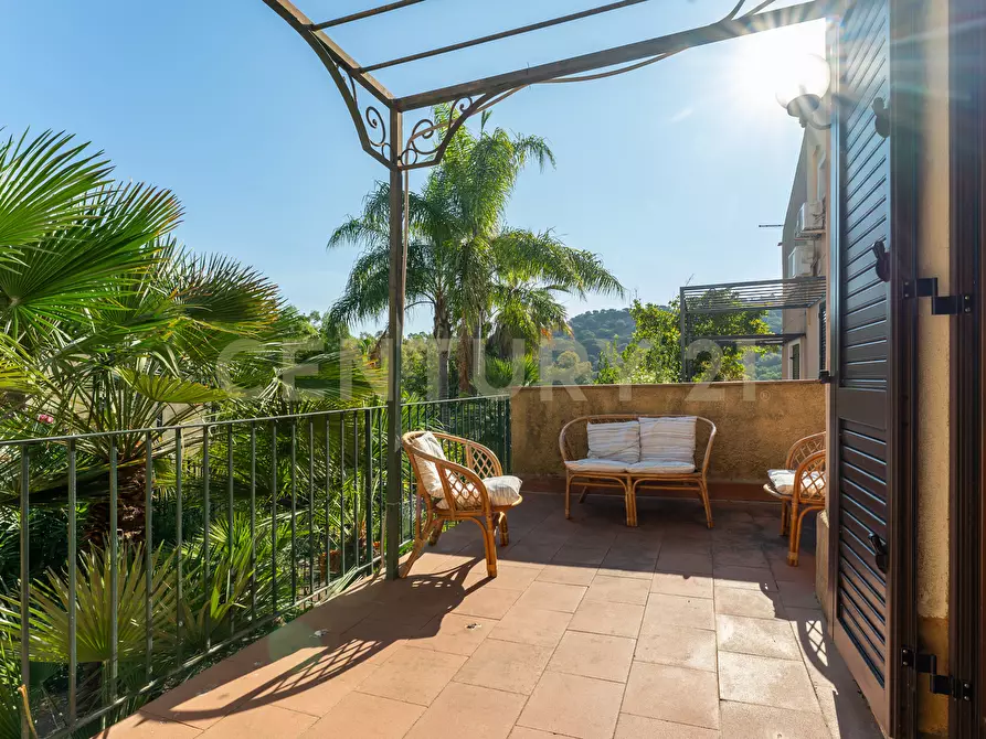 Immagine 1 di Villa in vendita  in Contrada Arcile 1 a Augusta