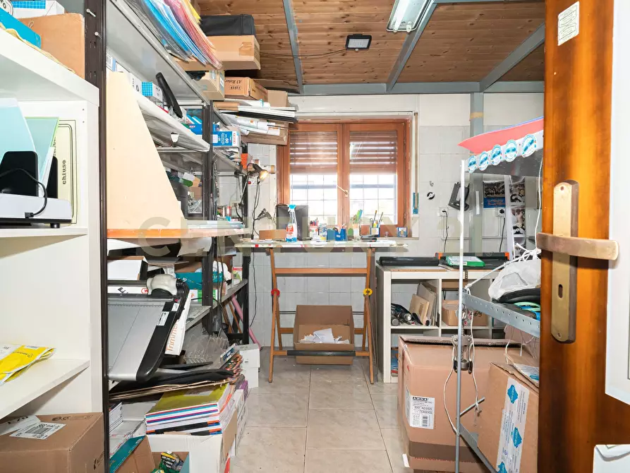 Immagine 14 di Attività commerciale in vendita  in Via Giovanni Guglielmino 62 a Tremestieri Etneo