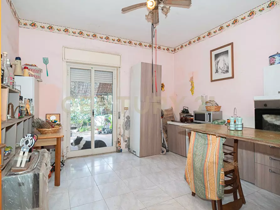 Immagine 9 di Pentalocale in vendita  in Via delle Ginestre s.n.c. a Pedara