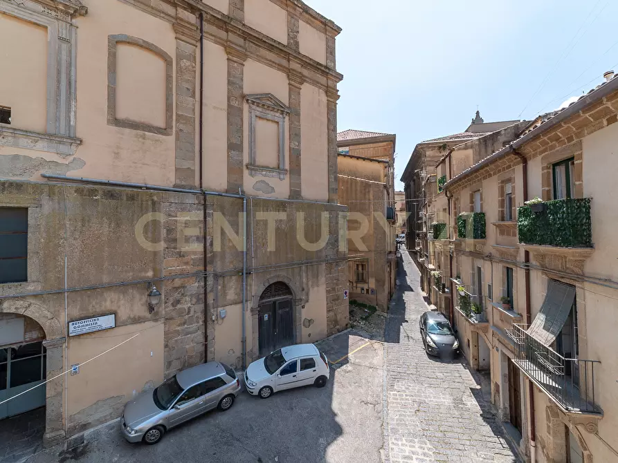 Immagine 35 di Casa indipendente in vendita  in Via Minciardi 38 a Caltagirone