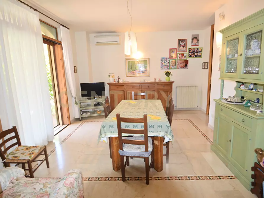 Immagine 12 di Villa in vendita  a Grosseto