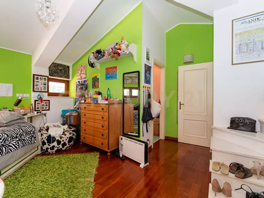 Immagine 69 di Villa in vendita  in Via Timparosa 39 a Aci Castello